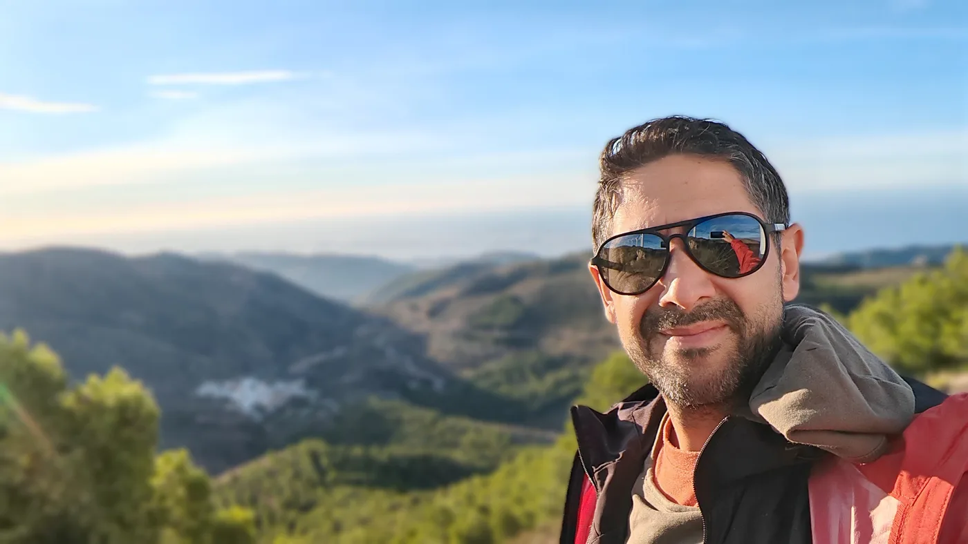 Nico Behm enjoying a hiking route in the mountains